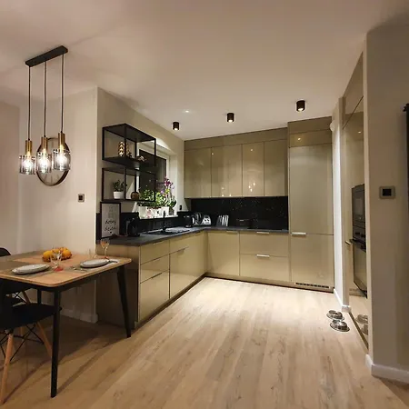 Chill Apartament Brzezno